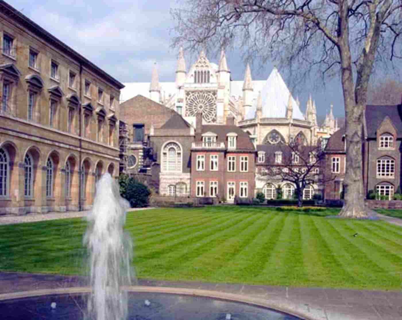 College Garden Fountain Westminster Abbey Copyright (1)