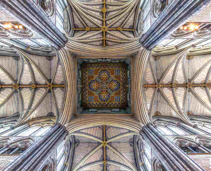 Photograph of ceiling in Westminster Abbey