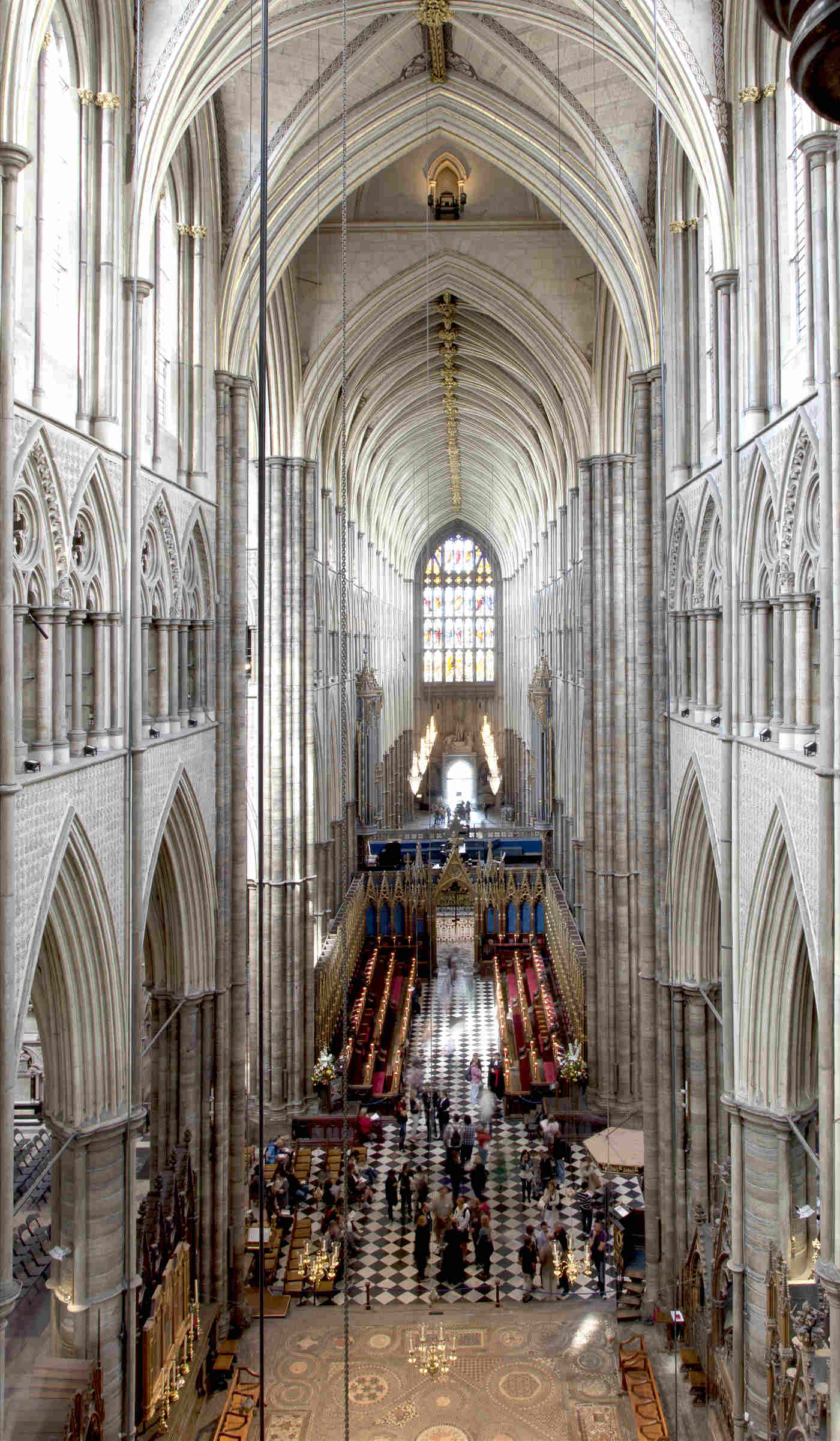 Abbey from triforium 2 (DL12) 300 Westminster Abbey copyright.jpg