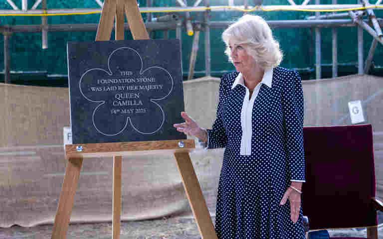 HM The Queen unveils Sacristy foundation stone