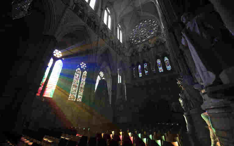 Holy Saturday explained in 90 seconds