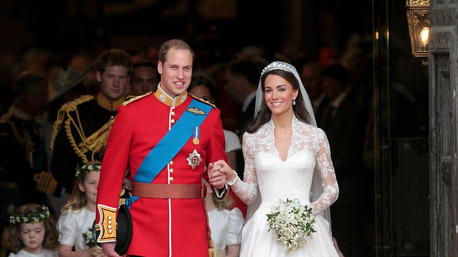 Shops duchess cambridge wedding dress