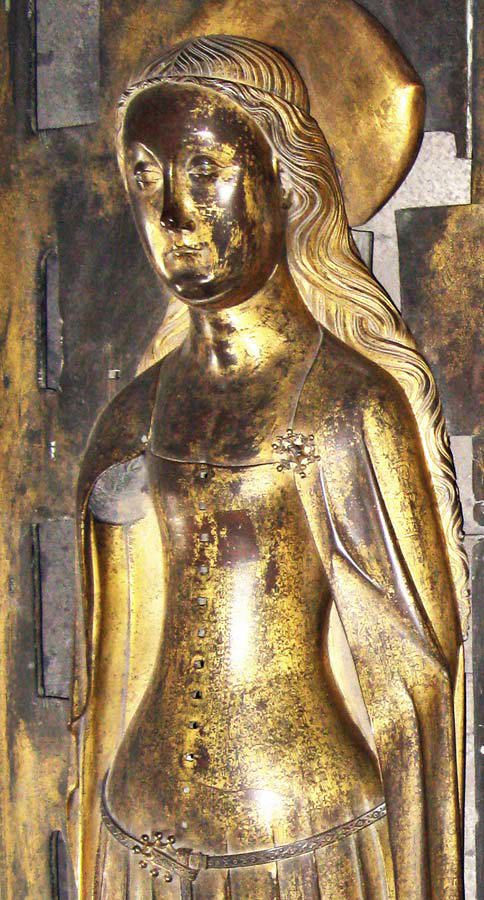 Gilt bronze tomb effigy of Anne of Bohemia with long flowing hair