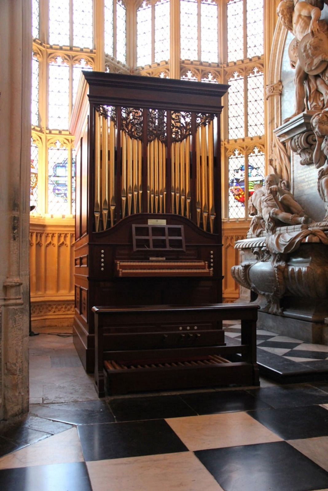 The pipes, console and pedals of the Queen's Organ, Westminster Abbey